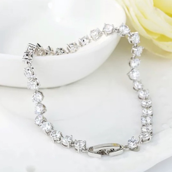 NEW 925 STERLING SILVER ROUND TENNIS BRACELET, NICE BRACELET, CUTE BRACELET - Picture 5 of 5